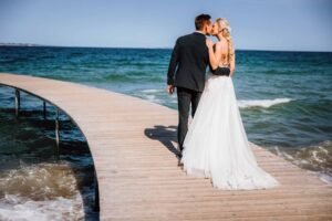 bryllupsfoto taget på den uendelige bro ved Aarhus